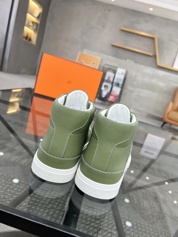 Hermes Shoe 